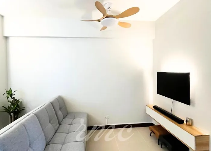 A Space Close To Transits Or Airport * Manila